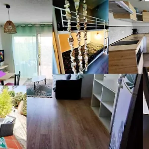 GIENS 500m des plages de sable -lesclesdenicole Appartement
